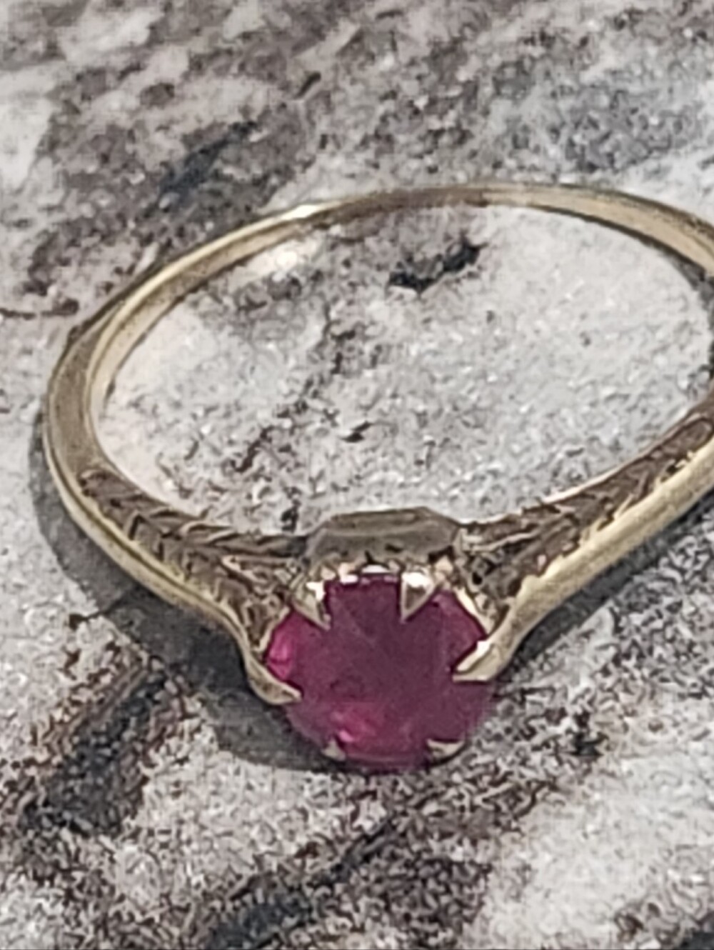 Antique 14k Gold Art Deco 6-pronged Lab Ruby Filigree Solitaire Ring - Picture 3 of 16